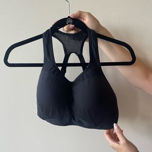 Nike black sports bra- high support